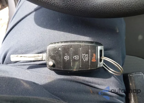 2016 Kia Sportage Lx z USA, uszkodzony, nr VIN KNDPB3AC5G7866622